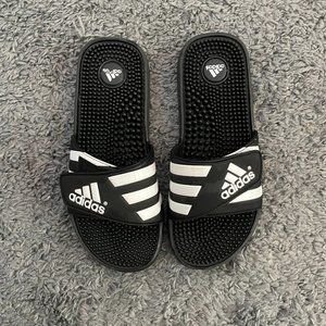 Adidas ADISSAGE SLIDES Women's 10